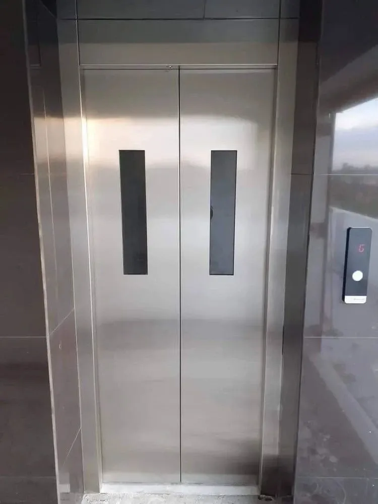 Stainless Steel Passenger Lift.webp